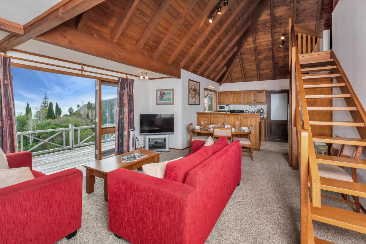 Te Maiki Retreat - Russell Holiday Home Exterior foto